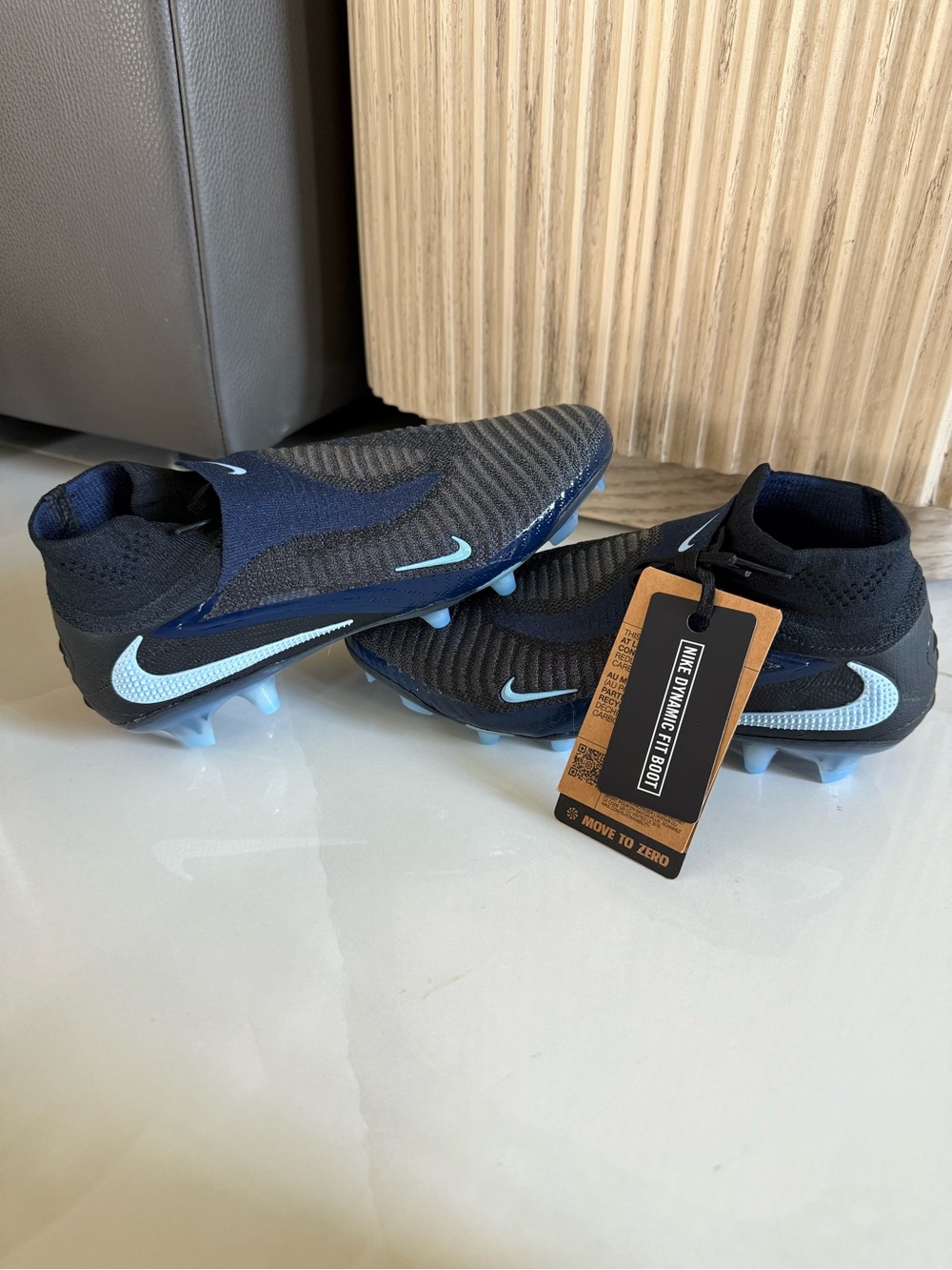 Nike Phantom 6 Elite Black & Light Blue Soccer Cleats - Men’s 6.5/Womens 8